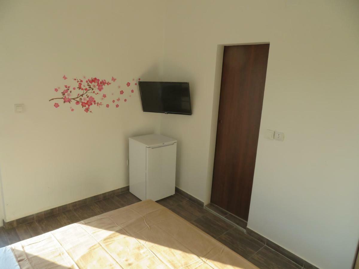 Vila Velvet Hotell Starigrad Paklenica Exteriör bild