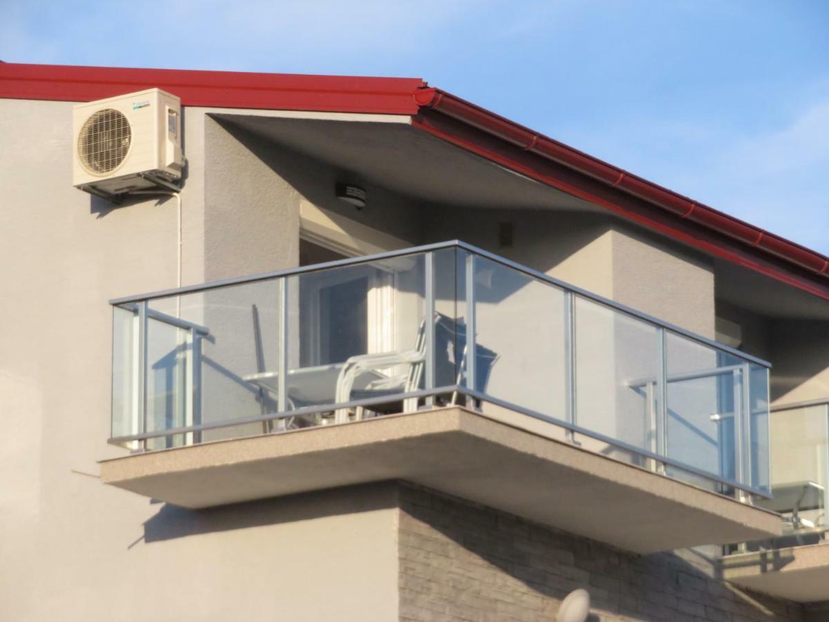 Vila Velvet Hotell Starigrad Paklenica Exteriör bild