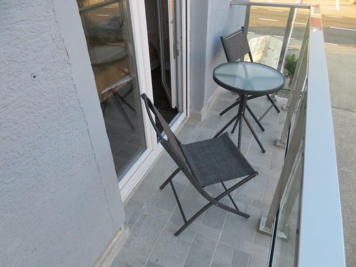 Vila Velvet Hotell Starigrad Paklenica Exteriör bild