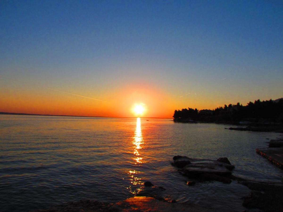 Vila Velvet Hotell Starigrad Paklenica Exteriör bild
